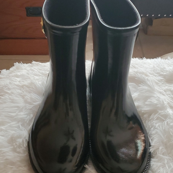 Shoes - MK Rain Boots
